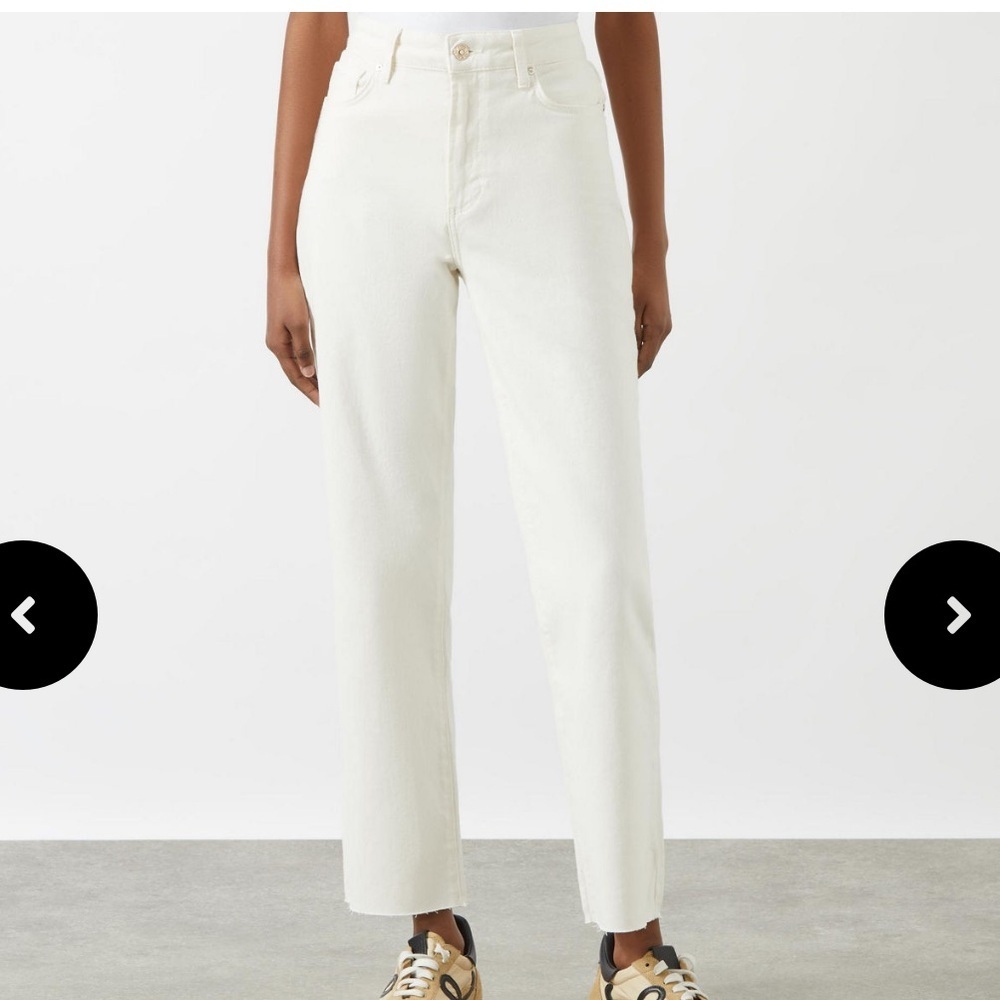Paige Stella Raw Hem Straight Leg Jeans in White Size 23